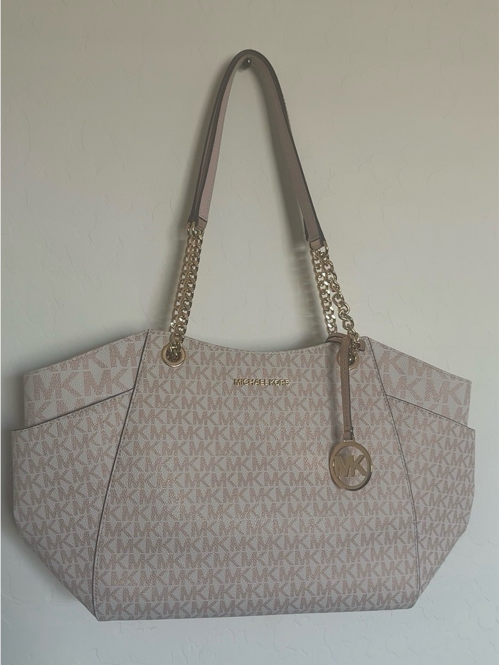 Authentic Michael Kors Jet Set Travel Large Chain Tote
